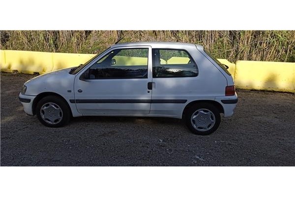 peugeot 106 (s2) del año 2000