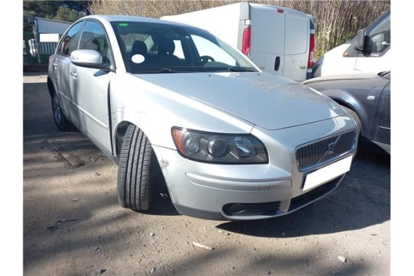 volvo s40 berlina (2003) del año 