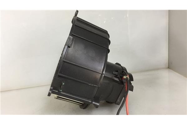 Recambio de motor calefaccion para opel astra h gtc 1.9 cdti referencia OEM IAM 52421335  