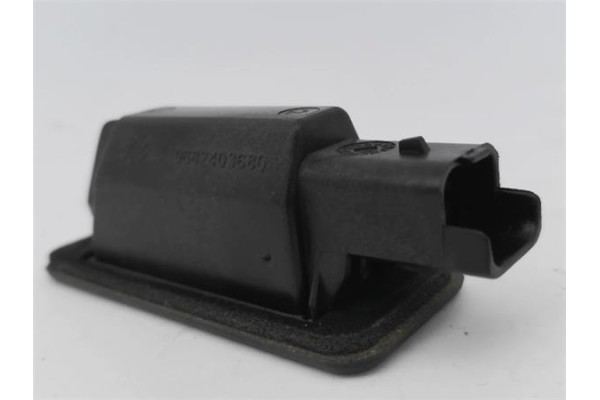 Recambio de piloto matricula para citroen c5 berlina 2.0 audace referencia OEM IAM 9682403680  