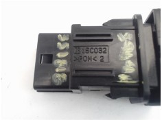 Recambio de conjunto interruptores para mazda 3 sedán (bk) 1.6 di turbo referencia OEM IAM 15C032  