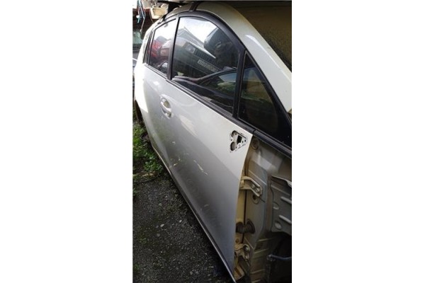 Recambio de puerta delantero derecha para toyota verso (aur2/zgr2) 2.0 d-4d referencia OEM IAM 670010F020  