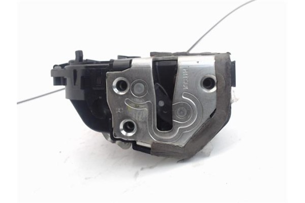Recambio de cierre electromagnetico trasero derecho para toyota prius (nhw20) híbrido basis referencia OEM IAM   