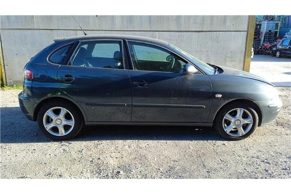 seat ibiza (6l1) del año 2005
