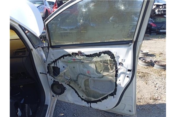 Recambio de puerta delantero derecha para toyota verso (aur2/zgr2) 2.0 d-4d referencia OEM IAM 670010F020  