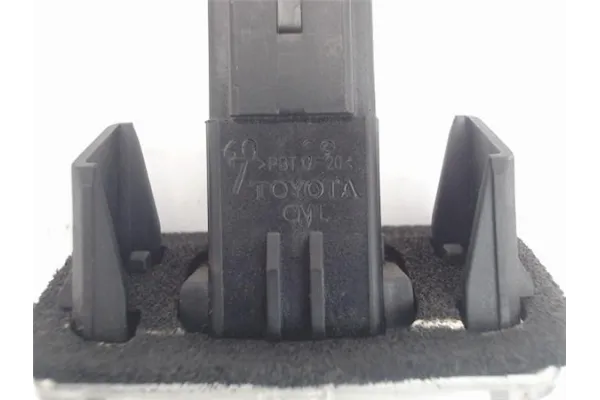 Recambio de piloto matricula trasero derecho para toyota verso (aur2/zgr2) 2.0 d-4d referencia OEM IAM 8127002131  