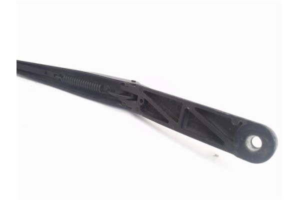 Recambio de brazo limpiaparabrisas delantero derecho para volkswagen passat berlina (3c2) 2.0 tdi 16v referencia OEM IAM 3C19554