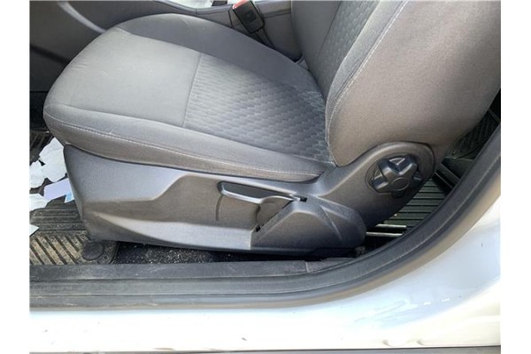 Recambio de juego asientos para ford focus berlina (cew) 1.0 business referencia OEM IAM 1931004  