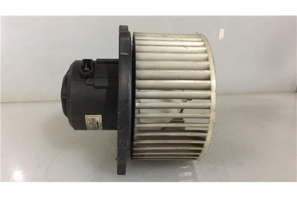 Recambio de motor calefaccion para hyundai h-1 starex 2.5 crdi referencia OEM IAM 50A1F04MY  