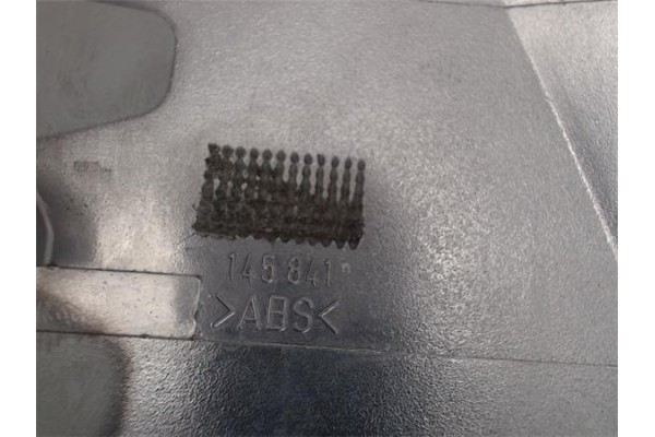 Recambio de intermitente delantero izquierdo para audi a6 avant (c4) referencia OEM IAM 145841  