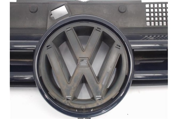 Recambio de rejilla capo para volkswagen golf iv berlina (1j1) referencia OEM IAM 1J0853651F 1J0853655D 