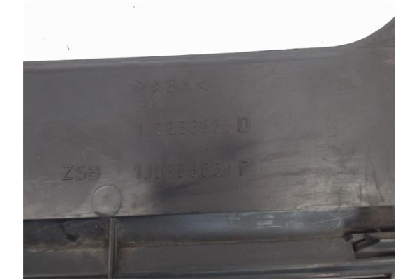 Recambio de rejilla capo para volkswagen golf iv berlina (1j1) referencia OEM IAM 1J0853651F 1J0853655D 