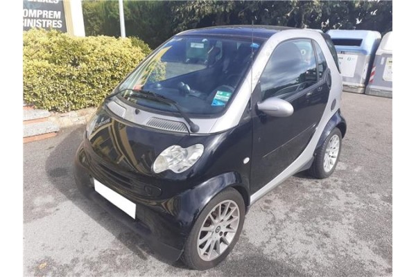 smart micro compact car del año 2002