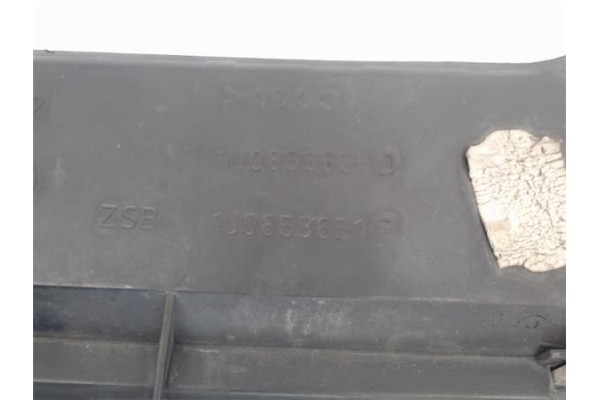 Recambio de rejilla capo para volkswagen golf iv berlina (1j1) referencia OEM IAM 1J0853651F 1J0853655D 