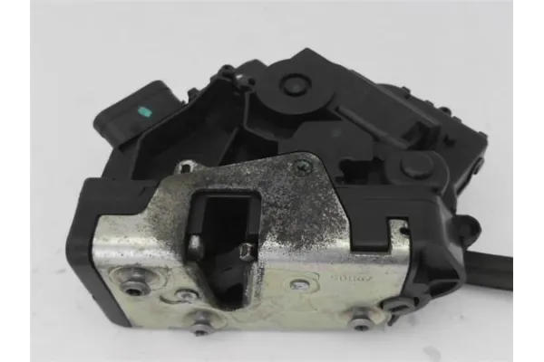 Recambio de cierre electromagnetico trasero derecho para smart forfour 1.5 cdi (50kw) referencia OEM IAM A4547300035  