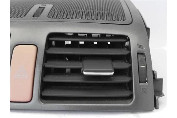 Recambio de rejilla entrada de aire para toyota auris (e15) 2.0 d-4d referencia OEM IAM 1ADFTV D4D 