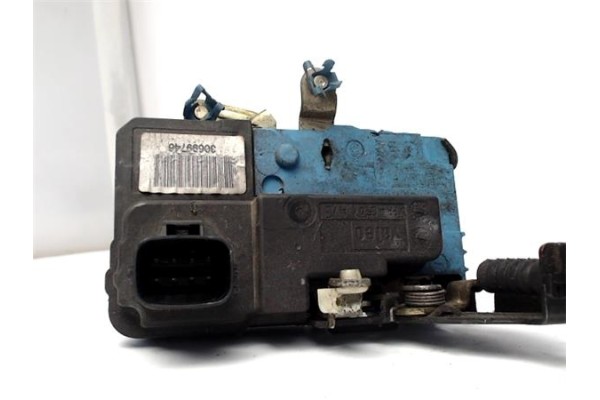 Recambio de cierre electromagnetico delantero izquierdo para volvo s60 berlina 2.4 referencia OEM IAM 30699746  