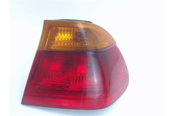 Recambio de piloto trasero derecho para bmw serie 3 berlina (e46) referencia OEM IAM 8364922 230012 