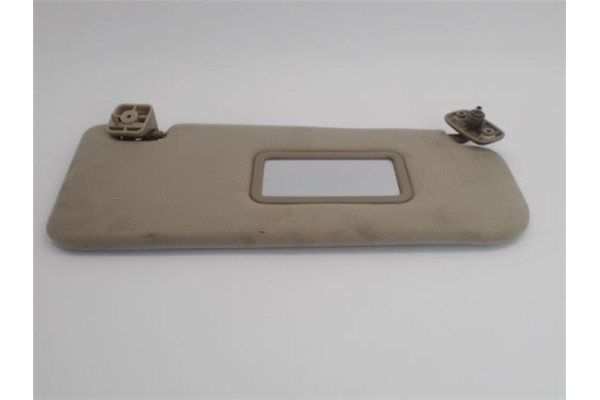 Recambio de parasol derecho para ssangyong rodius 2700 referencia OEM IAM 7614021301EAJ  