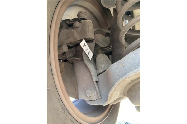 Recambio de mangueta trasero izquierda para ford focus berlina (cew) 1.0 business referencia OEM IAM 1780077  