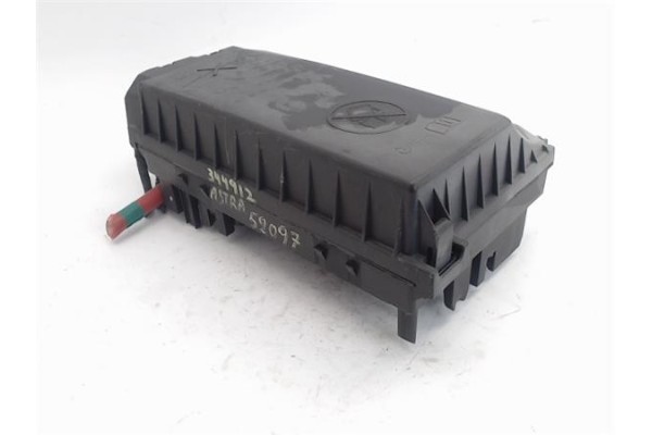 Recambio de caja fusibles/rele para opel astra j gtc 1.7 dtci referencia OEM IAM   