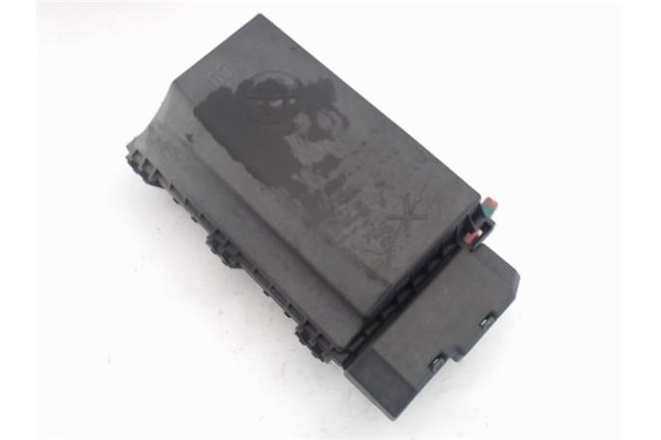 Recambio de caja fusibles/rele para opel astra j gtc 1.7 dtci referencia OEM IAM   