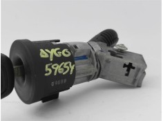 Recambio de llave para toyota aygo (kgb/wnb) 1.0 básico referencia OEM IAM 690570H012  