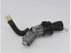 Recambio de llave para toyota aygo (kgb/wnb) 1.0 básico referencia OEM IAM 690570H012  