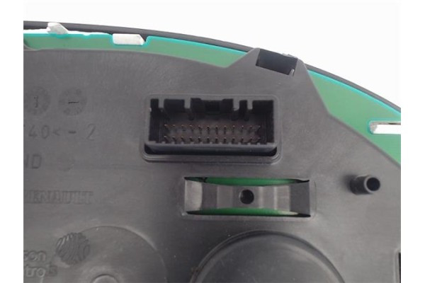 Recambio de cuadro completo para dacia sandero i 1.2 16v referencia OEM IAM 248102645R  