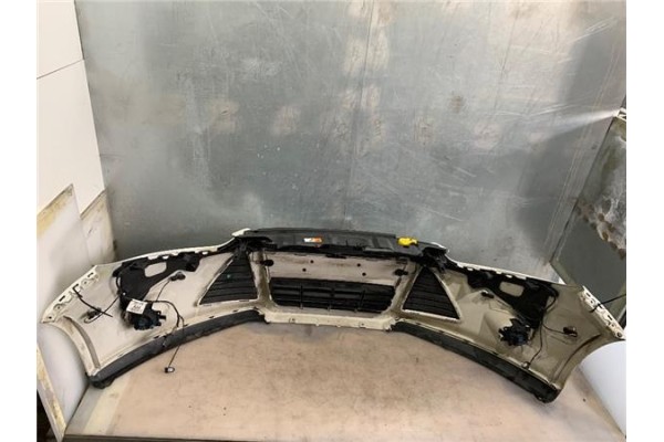 Recambio de paragolpes delantero para ford focus berlina (cew) 1.0 business referencia OEM IAM 2015618  