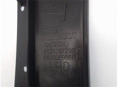 Recambio de embellecedor consola central para dacia sandero i 1.2 16v referencia OEM IAM 682608729r  