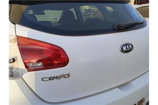 Recambio de porton trasero para kia ceed (jd) 1.4 concept referencia OEM IAM 73700A2000  