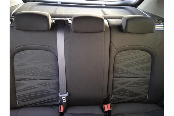 Recambio de juego asientos para kia ceed (jd) 1.4 concept referencia OEM IAM 88404A2010AUA 88103A2010AUA 