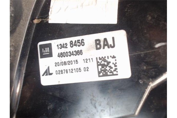 Recambio de piloto trasero derecho para opel corsa e referencia OEM IAM 13428456/1211 460034366/028761210502 