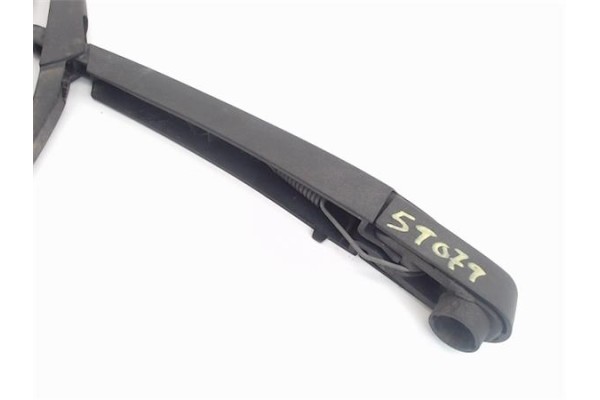 Recambio de brazo limpiaparabrisas trasero para dacia sandero i 1.2 16v referencia OEM IAM 287815304R  