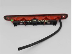 Recambio de luz central de freno para toyota aygo (kgb/wnb) 1.0 básico referencia OEM IAM 815700H010  