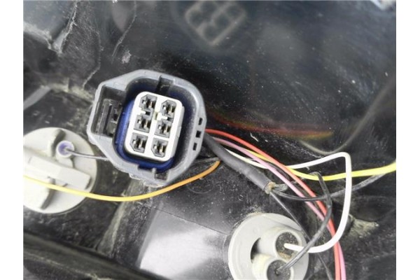 Recambio de piloto trasero izquierdo para ford focus berlina (cew) 1.0 business referencia OEM IAM 1893910 BM5113405A 