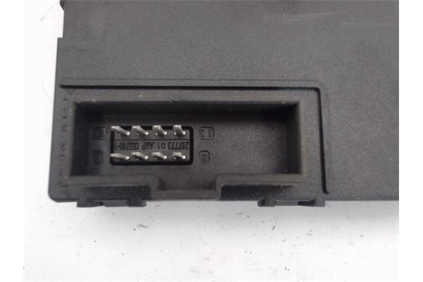 Recambio de centralita para opel vectra c berlina referencia OEM IAM 13120953/SC718671373 A7U321800265509/355476 