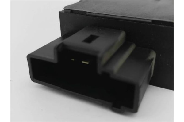 Recambio de mando de luces para toyota aygo (kgb/wnb) 1.0 básico referencia OEM IAM 841520H010  