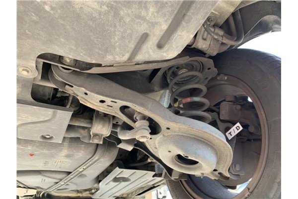 Recambio de puente trasero para ford focus berlina (cew) 1.0 business referencia OEM IAM 2320059  