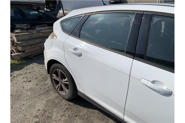 Recambio de puerta trasero derecha para ford focus berlina (cew) 1.0 business referencia OEM IAM 2172759  