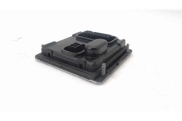 Recambio de centralita xenon para volkswagen passat berlina (3c2) 2.0 tdi referencia OEM IAM 7l6941330  