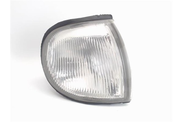 Recambio de intermitente delantero dcho para nissan vanette cargo (hc23) 2.3 d referencia OEM IAM 82151574RF  