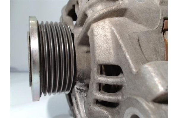 Recambio de alternador para toyota yaris (ksp9/scp9/nlp9) 1.4 d-4d referencia OEM IAM 270600N011 0124225055 