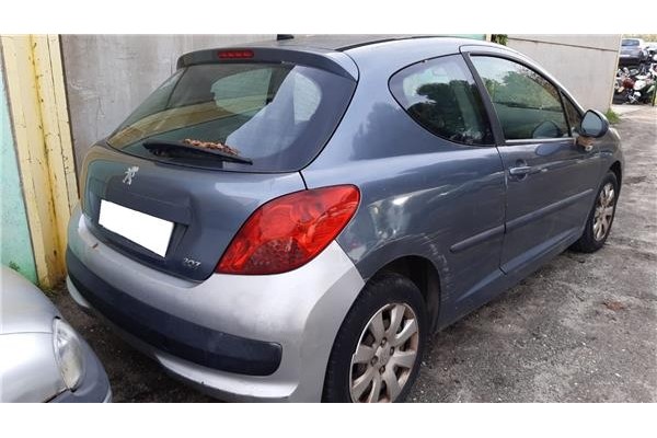 peugeot 207 del año 2006