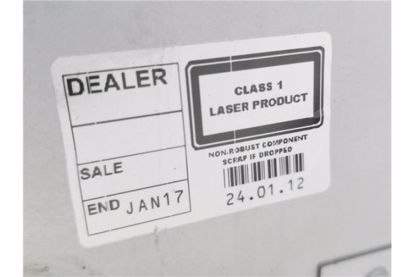 Recambio de autoradio para ford fiesta vi 1.6 tdci referencia OEM IAM E1110R035513 AA6T18C815RB 