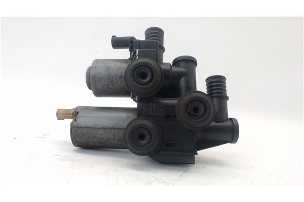 Recambio de termostato para bmw serie 3 berlina (e46) 2.0 320d referencia OEM IAM 64118369807  