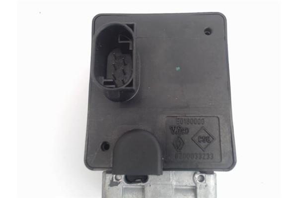 Recambio de modulo electronico para renault megane ii ranchera familiar (km0/1_) 1.9 dci referencia OEM IAM 8200033233  