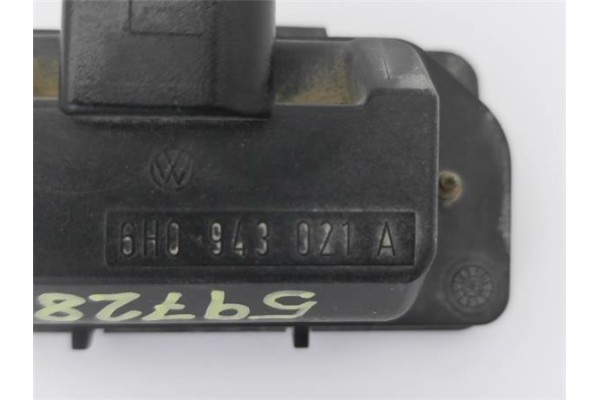 Recambio de piloto matricula para seat arosa (6h1) 1.0 referencia OEM IAM 6H0943021 5P0943021 