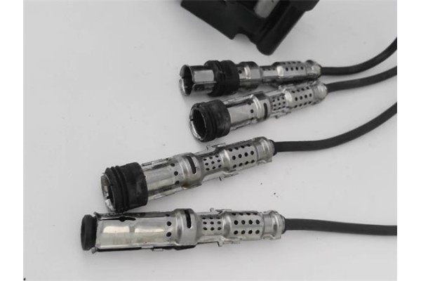 Recambio de bobina encendido para volkswagen golf v (1k1) 1.6 referencia OEM IAM 32905106B  